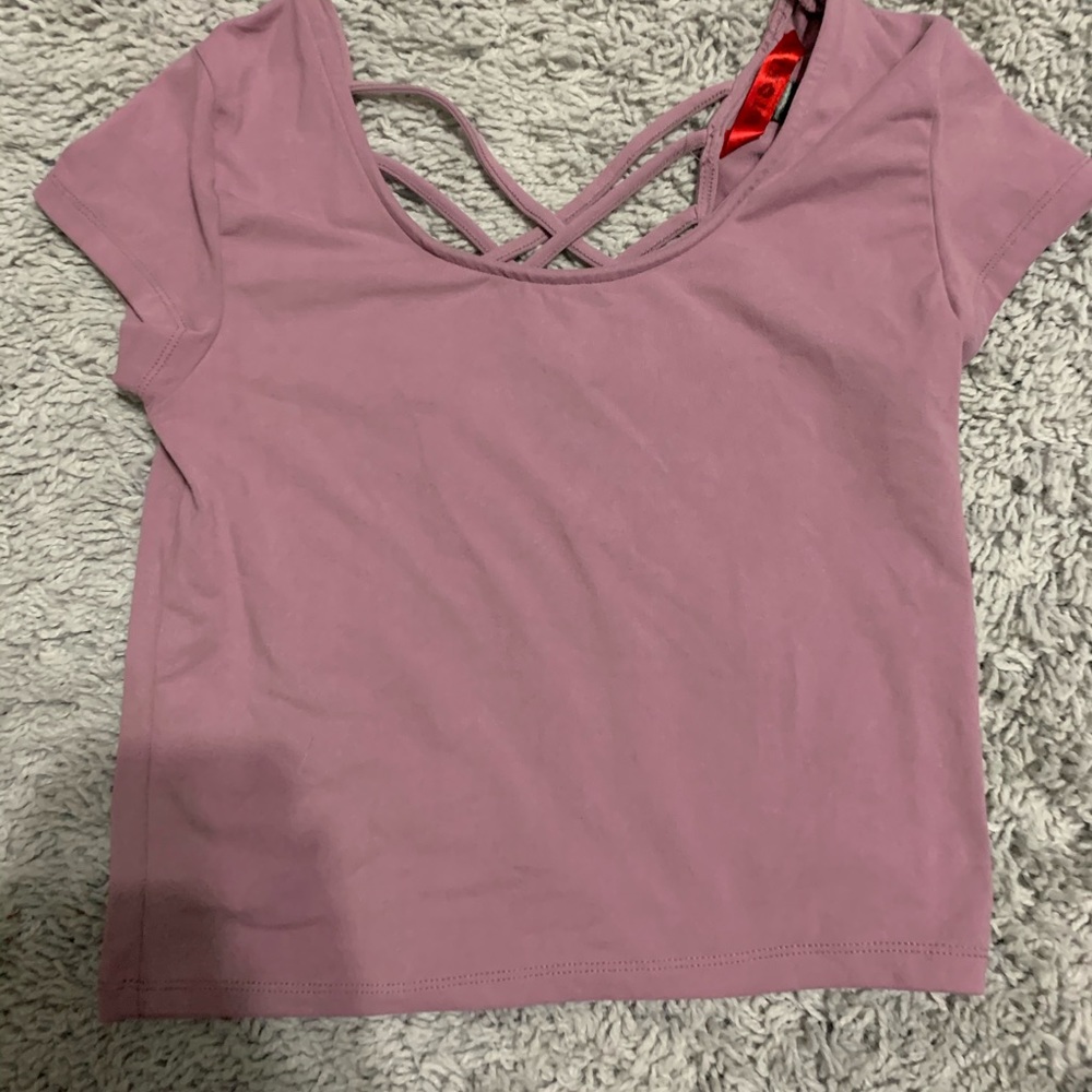 cute crop top!!